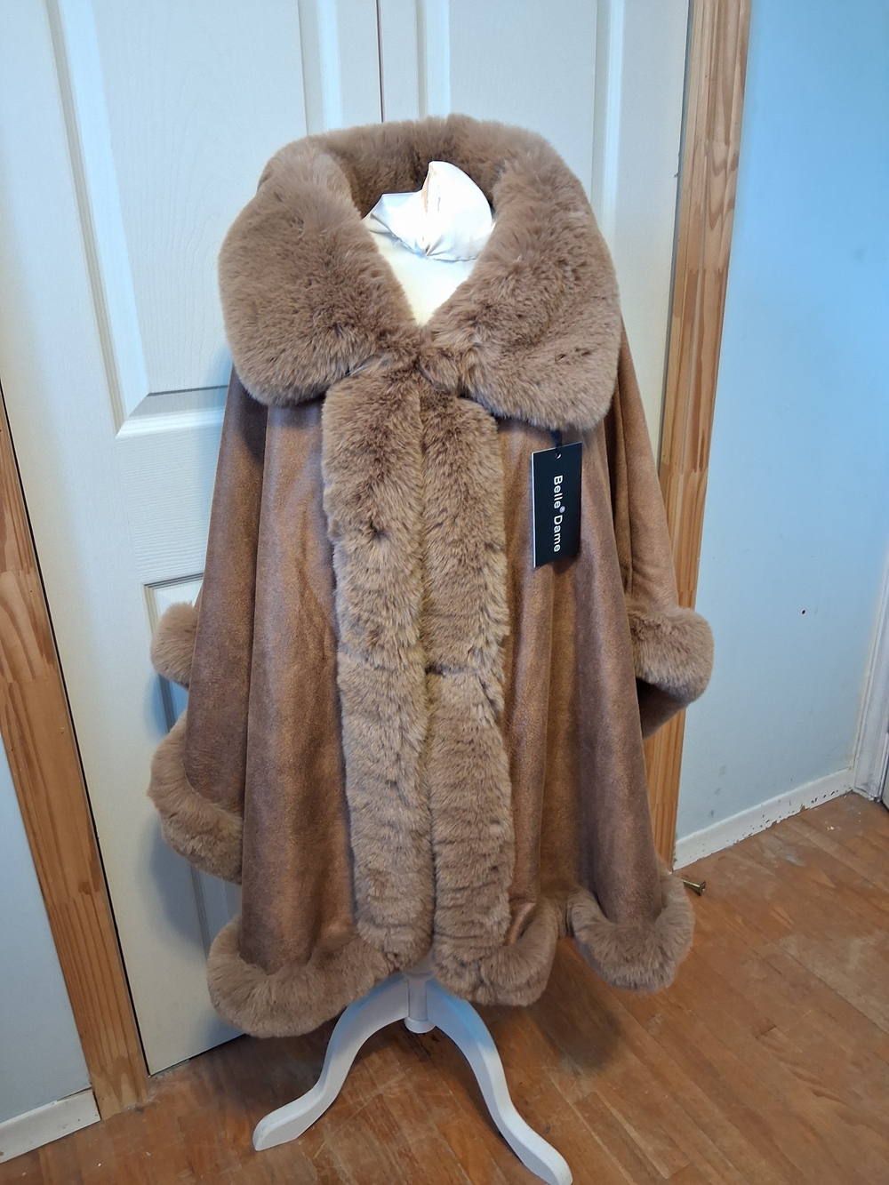 Luxurious Faux Fur Trim Cape Coat in Camel